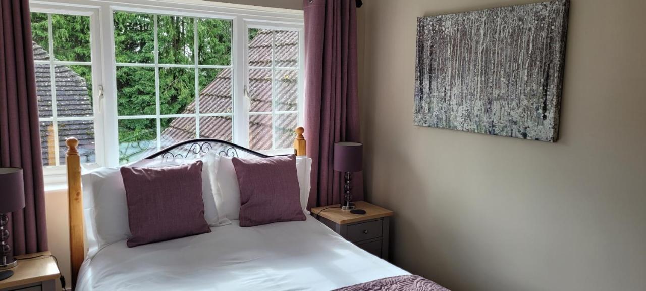 Bed and Breakfast Ha'Penny Acre Sherfield English Екстер'єр фото