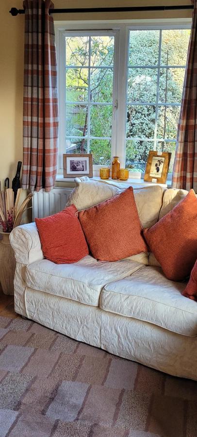 Bed and Breakfast Ha'Penny Acre Sherfield English Екстер'єр фото